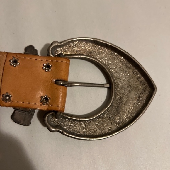Vintage ACCESSORIES By PEARL Tan Leather Belt Metal Southwest Buckle Medium USA - Picture 7 of 8